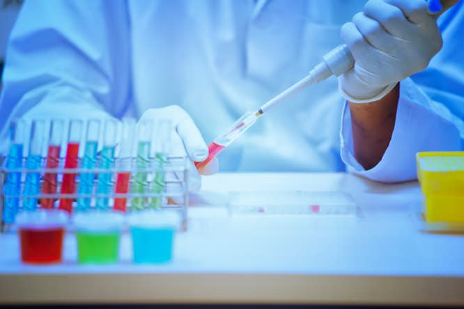 As vaccines are increasingly in demand for a growing variety of diseases and populations, vaccine developers are turning to combination adjuvants, which often work together to stimulate and activate a variety of cells and immune mechanisms, to meet clinical needs. (Photo: iStock)