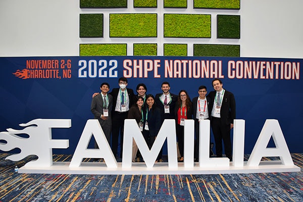 The WashU chapter of the Society of Hispanic Professional Engineers sent 17 students to the organization's 2022 national convention. 